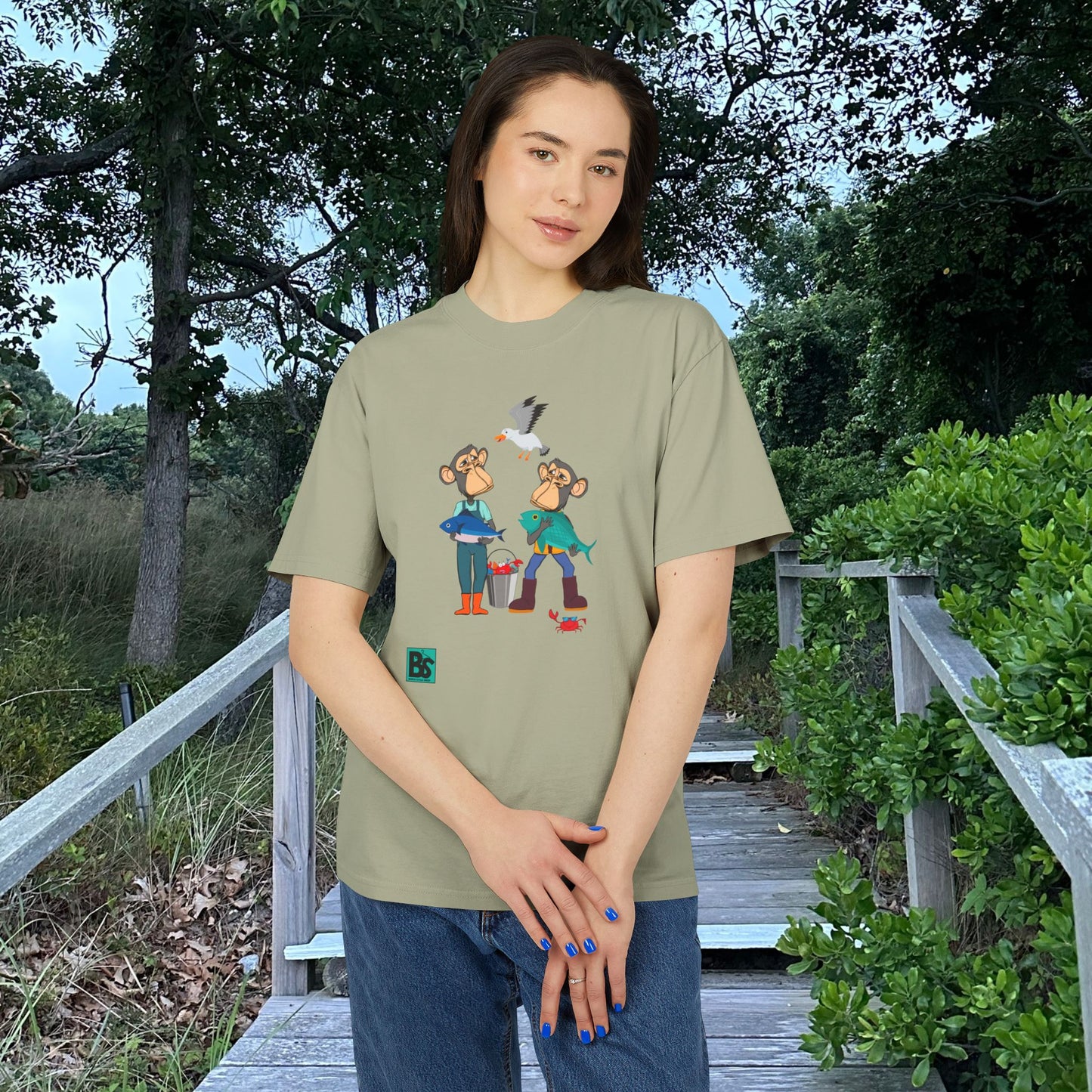 GONE FISHIN' / Oversized Heavy Cotton Faded Tee